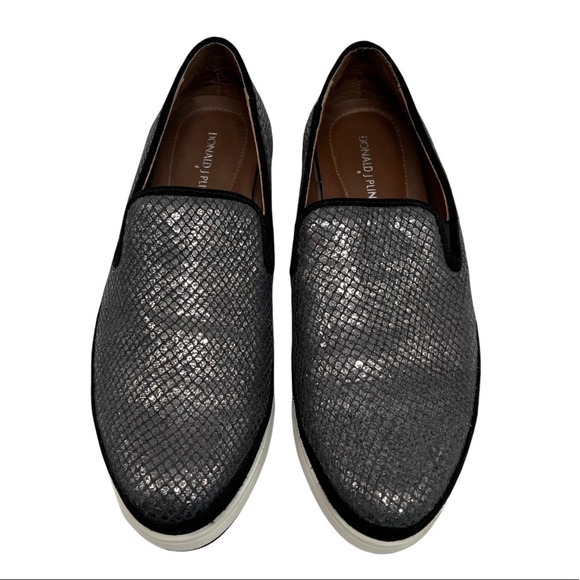 Donald J Pliner Mickey Snake Print Platform Slip On Loafers Sneakers - Picture 4 of 16
